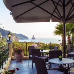 Alonakia Hotel