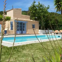 Отель Villa Calvia бассейн