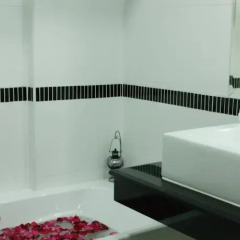 Отель First Residence Hotel Таиланд, Самуи - 4 отзыва об отеле, цены и фото номеров - забронировать отель First Residence Hotel онлайн ванная фото 2