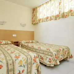 Отель Apartamentos Los Peces Rentalmar Испания, Салоу - 1 отзыв об отеле, цены и фото номеров - забронировать отель Apartamentos Los Peces Rentalmar онлайн детские мероприятия фото 2