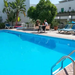 Eligonia Hotel Apartments бассейн