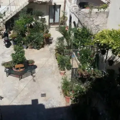 Отель Guesthouse Casa Mirabella Сиракуза