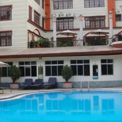Отель Shahanshah International Непал, Катманду - отзывы, цены и фото номеров - забронировать отель Shahanshah International онлайн бассейн