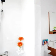 Отель The Square Residence Пхукет ванная