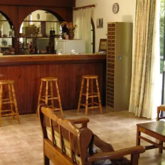 Hotel Narkissos Парадиси гостиничный бар