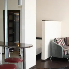 Апартаменты Apartments near the sea in the center комната для гостей фото 4