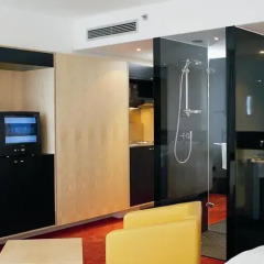 Отель INNSIDE by Meliá Düsseldorf Seestern Германия, Дюссельдорф - отзывы, цены и фото номеров - забронировать отель INNSIDE by Meliá Düsseldorf Seestern онлайн интерьер отеля фото 2