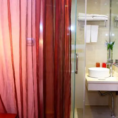 Отель Manhattan Bund Business Hotel Китай, Шанхай - 1 отзыв об отеле, цены и фото номеров - забронировать отель Manhattan Bund Business Hotel онлайн комната для гостей фото 12