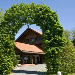 Top Countryline Hotel Schrenkhof Унтерхахинг