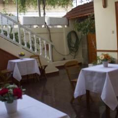Medieval Rose Hotel питание