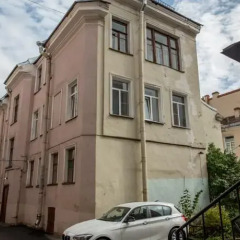 Гостиница A-RENT на Репина парковка