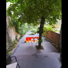 Отель Studios Paris Bed & Breakfast Le Jardin de Montmartre Париж