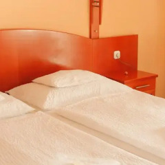 Szonyi Garden Hotel Pest комната для гостей фото 2