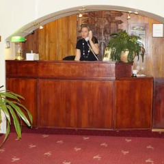 Hotel U 3 Pstrosu интерьер отеля
