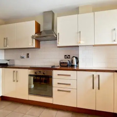 Отель Staycity Aparthotels Saint Augustine Street в номере фото 3