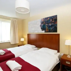 Отель Staycity Aparthotels Saint Augustine Street комната для гостей фото 4