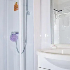 Отель Séjours & Affaires Lyon Park Lane Франция, Лион - отзывы, цены и фото номеров - забронировать отель Séjours & Affaires Lyon Park Lane онлайн ванная