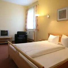 Отель Airporthotel Regent комната для гостей