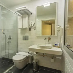 Poseidon Hotel - Adults Only ванная фото 2