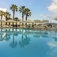 Poseidon Hotel - Adults Only бассейн фото 5