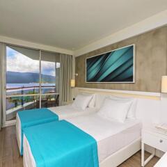 Poseidon Hotel - Adults Only комната для гостей фото 3