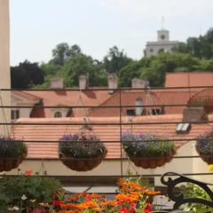 Отель Small Luxury Palace Residence Чехия, Прага - отзывы, цены и фото номеров - забронировать отель Small Luxury Palace Residence онлайн балкон