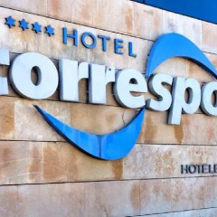 Отель Torresport Испания, Торрелавега - отзывы, цены и фото номеров - забронировать отель Torresport онлайн интерьер отеля фото 3