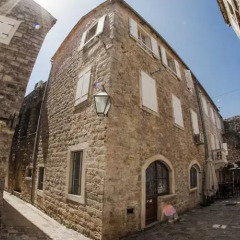 Отель Astoria Hotel Budva - Montenegro Черногория, Будва - отзывы, цены и фото номеров - забронировать отель Astoria Hotel Budva - Montenegro онлайн