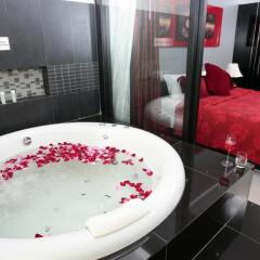 Отель Absolute Bangla Suites ванная фото 2