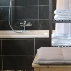 Отель Bed & Breakfast Iles Sont D'ailleurs ванная