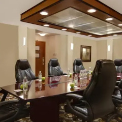 Отель Holiday Inn Calgary-Airport Канада, Калгари - отзывы, цены и фото номеров - забронировать отель Holiday Inn Calgary-Airport онлайн детские мероприятия