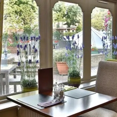 Best Western Plus The Connaught Hotel интерьер отеля
