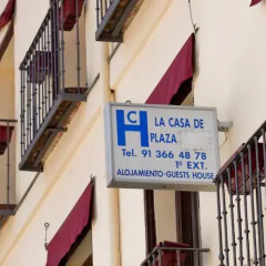 Отель Hostal La Casa de La Plaza Испания, Мадрид - отзывы, цены и фото номеров - забронировать отель Hostal La Casa de La Plaza онлайн парковка