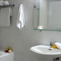 Апартаменты Latania Apartments ванная