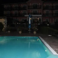 Hotel Grahor бассейн
