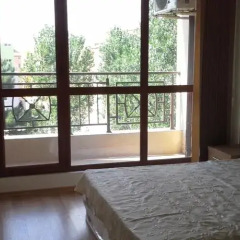Апартаменты Igor Apartment in Pacific 3 Солнечный берег комната для гостей фото 2