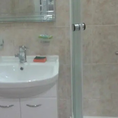Гостиница Zheleznovodsk Apartment в Железноводске отзывы, цены и фото номеров - забронировать гостиницу Zheleznovodsk Apartment онлайн Железноводск ванная