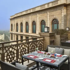 Отель The Leela Palace New Delhi Нью-Дели балкон