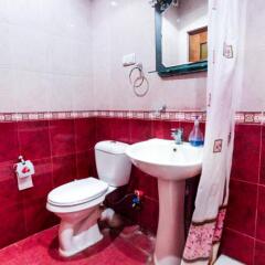 Апартаменты Downtown Yerevan Apartment ванная фото 2