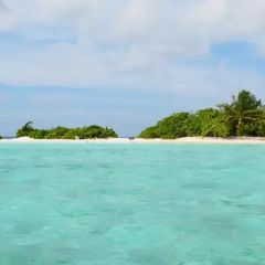 Отель Maavahi, Your Maldives Fleet пляж