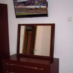 Отель Pensao Residencial Camoes сейф в номере