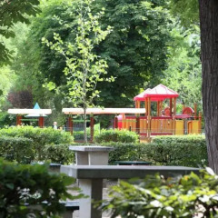 Отель Downtown Luxury детские мероприятия
