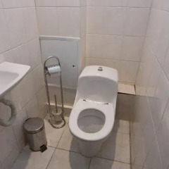 Гостиница Hostel Komfort Deluxe в Красноярске отзывы, цены и фото номеров - забронировать гостиницу Hostel Komfort Deluxe онлайн Красноярск ванная