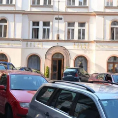 Hotel Ostaš парковка