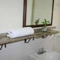 Отель Hostal Santa Rita Колумбия, Кали - отзывы, цены и фото номеров - забронировать отель Hostal Santa Rita онлайн ванная фото 2