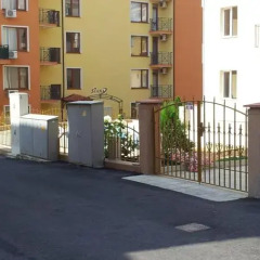 Отель Suite Kremena Болгария, Свети Влас - отзывы, цены и фото номеров - забронировать отель Suite Kremena онлайн парковка