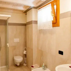 Отель Agriturismo Crocerone B&B Италия, Бассано-дель-Граппа - отзывы, цены и фото номеров - забронировать отель Agriturismo Crocerone B&B онлайн ванная