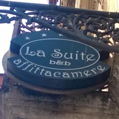 Отель La Suite B&B Италия, Лечче - отзывы, цены и фото номеров - забронировать отель La Suite B&B онлайн гостиничный бар