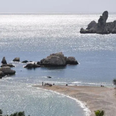 Отель Taormina Mare Appartamento 300 Metri dal Mare Джардини Наксос пляж