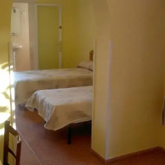 Отель Hostal Lleida комната для гостей фото 2